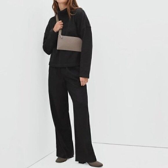 NWT Everlane Turtleneck Sweatshirt Black Pullover XS - Picture 5 of 5